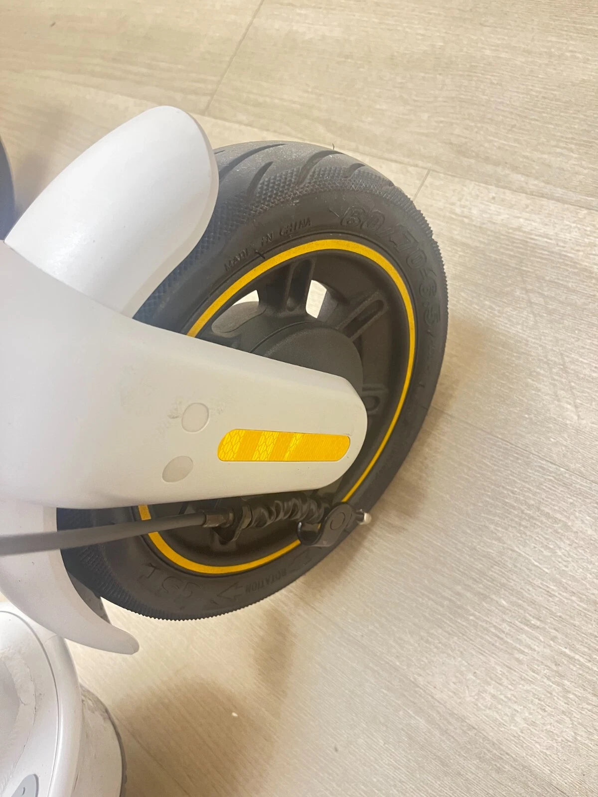 Segway Ninebot Max G30LP Electric Scooter 18.6MPH Max Speed 25-Mile (Refurbished)