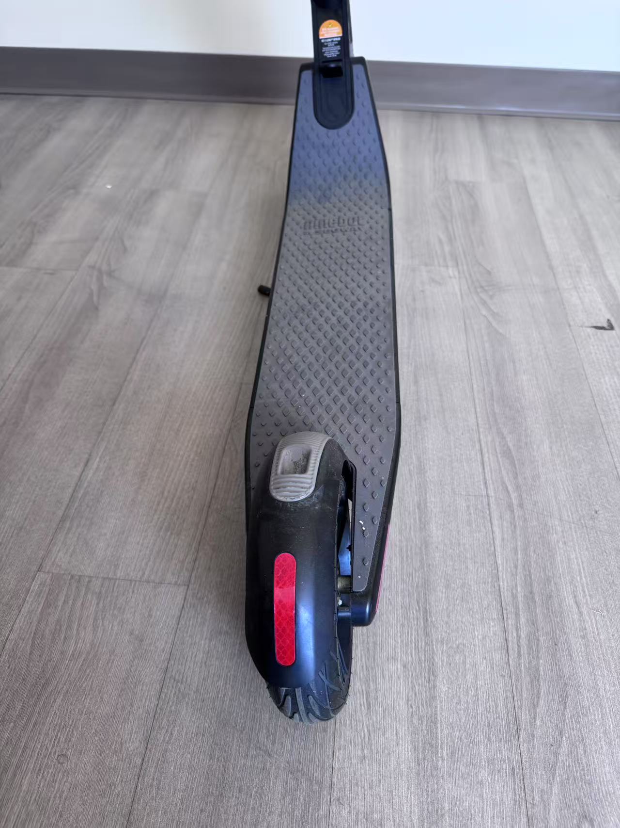Segway Ninebot Kick Scooter ES3 (Refurbished)